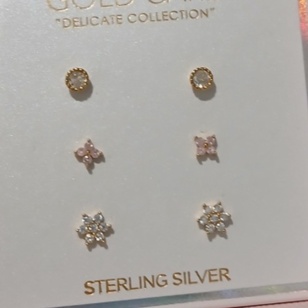 Gold Cake Delicate Collection Earring Set
